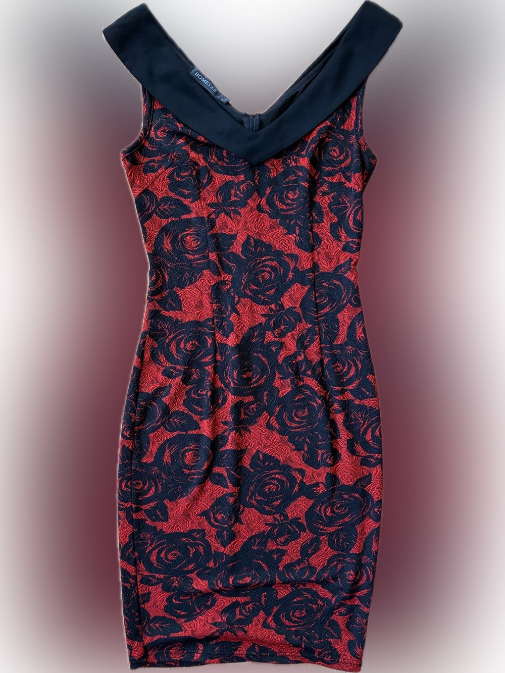 Red & Black Floral V-Neck Sheath Dress by Homeyee